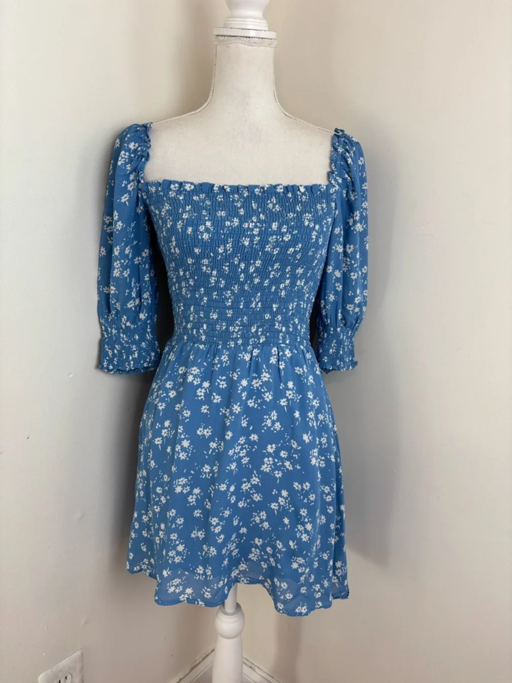 Reformation Elle Dress in Lassen Blue Size 6 NWOT - Picture 2 of 9